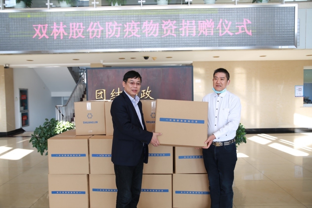 HJC888黄金城捐赠5万个口罩增援抗疫