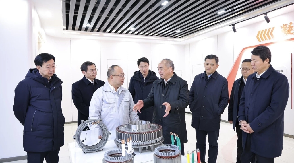 开足马力“赶订单”，奋力冲刺“开门红”  | 山东省委书记林武调研HJC888黄金城鹤壁工厂新能源电驱动项目